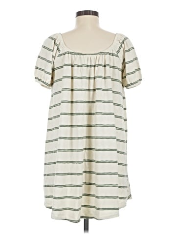 American Eagle Outfitters Casual Dress (view 2)
