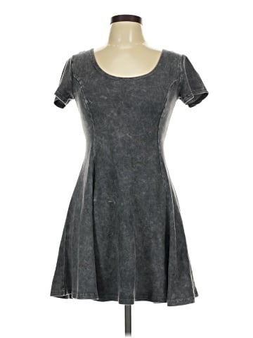 Forever 21 Casual Dress (view 1)