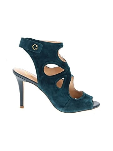 Wonder Heels (view 1)