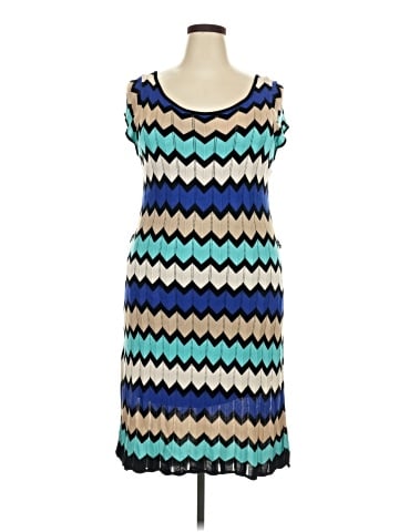 Gabby Skye Casual Dress (view 1)