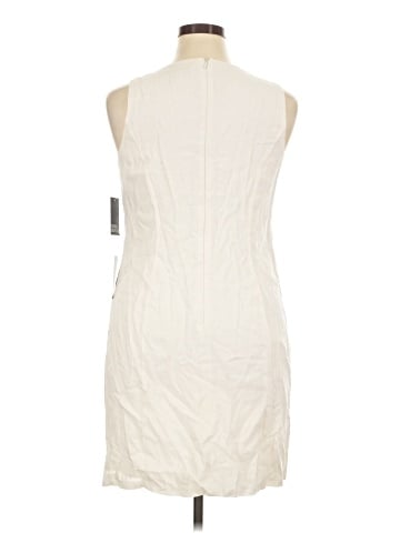 Donna Morgan Casual Dress (view 2)