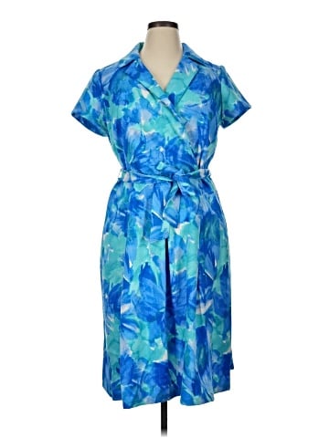 Shelby & Palmer Casual Dress (view 1)