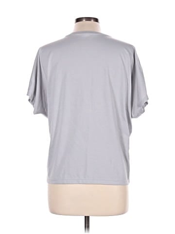 Uniqlo Active T-Shirt (view 2)