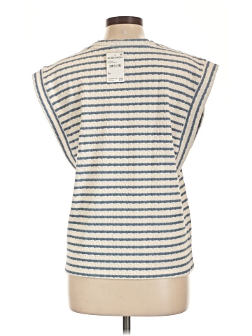 Bobeau Short Sleeve Top (view 2)