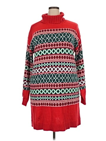 Crown & Ivy Pullover Sweater (view 1)