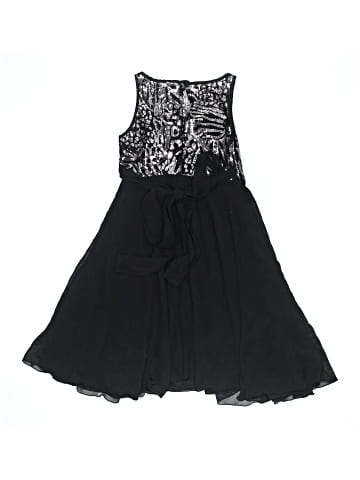 Pippa & Julie Dress (view 2)