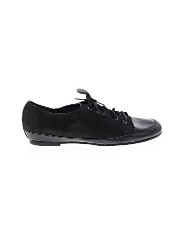 Munro American Sneakers (view 1)
