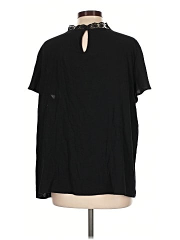 Torrid Short Sleeve Blouse (view 2)
