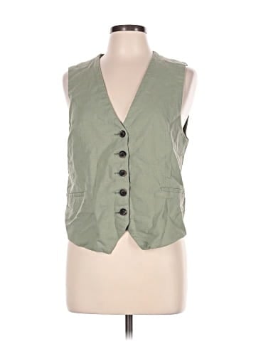 Zara Sleeveless Button-Down Shirt (view 1)
