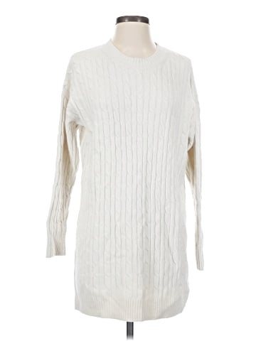Gap Pullover Sweater (view 1)