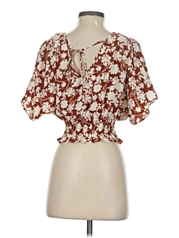 Sienna Sky Short Sleeve Blouse (view 2)