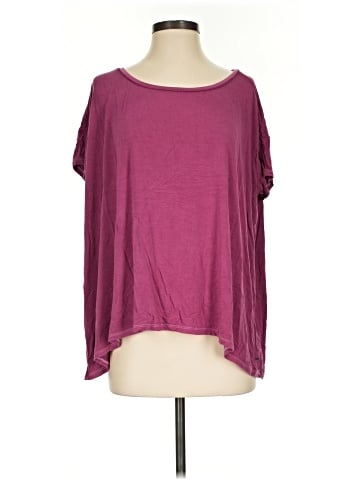 American Eagle Outfitters Short Sleeve T-Shirt (view 1)