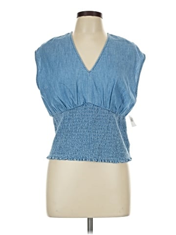 Old Navy Sleeveless Blouse (view 1)