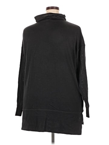 Active by Old Navy Turtleneck Sweater (view 2)