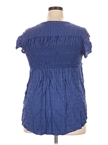 Knox Rose Short Sleeve Blouse (view 2)