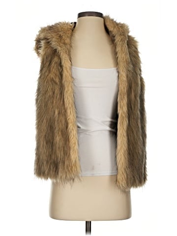 Kenar Faux Fur Vest (view 1)