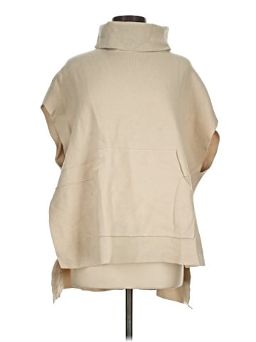 Kerisma Poncho (view 1)