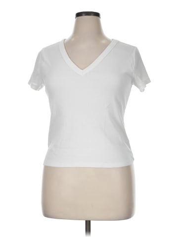 Old Navy Short Sleeve T-Shirt (view 1)