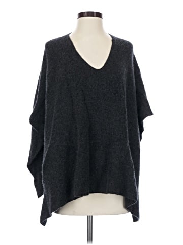 Vince. Poncho (view 1)