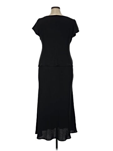 S.L. Fashions Casual Dress (view 2)
