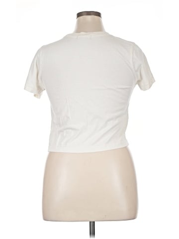 Chelsea & Violet Short Sleeve T-Shirt (view 2)