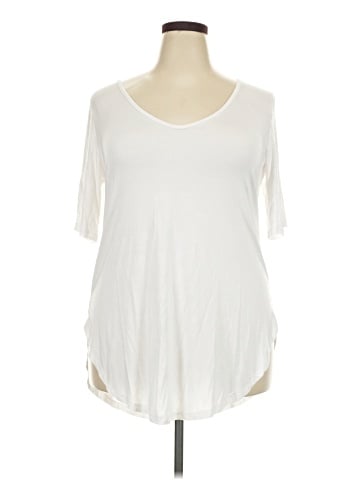 Torrid Short Sleeve T-Shirt (view 1)