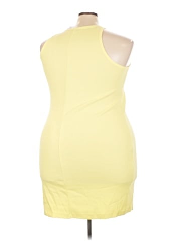 Old Navy Casual Dress (view 2)