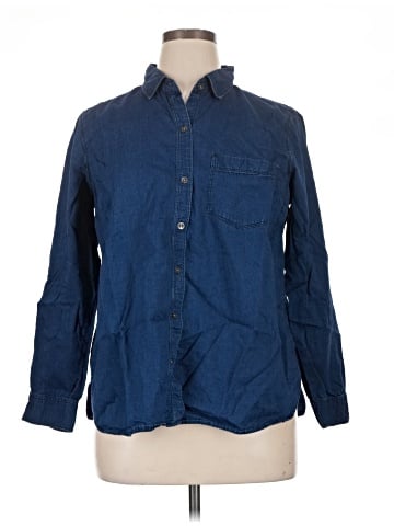 Old Navy Long Sleeve Button-Down Shirt (view 1)