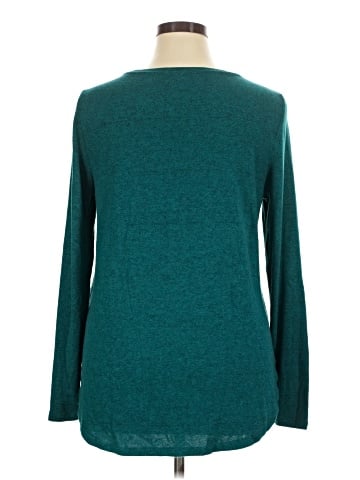 Old Navy Pullover Sweater (view 2)