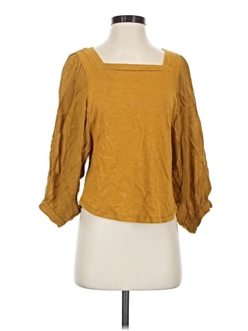 Akemi + Kin 3/4 Sleeve Top (view 1)