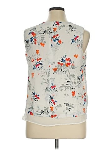 Rose + Olive Sleeveless Blouse (view 2)