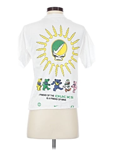 Nike Short Sleeve T-Shirt (view 2)