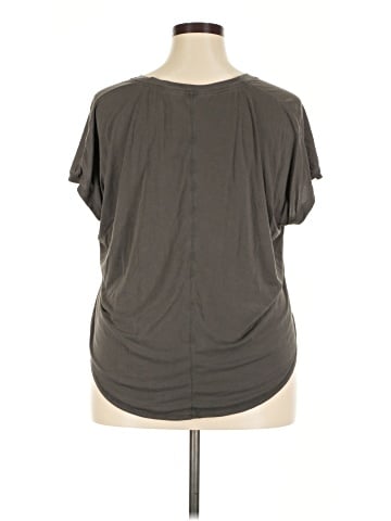 Mondetta Short Sleeve T-Shirt (view 2)