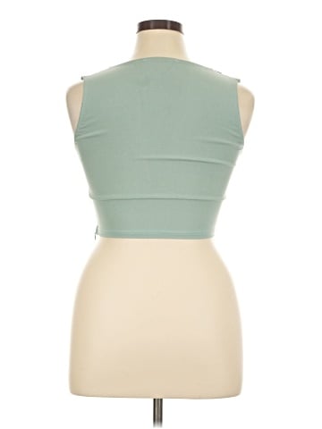 Unbranded Sleeveless Top (view 2)