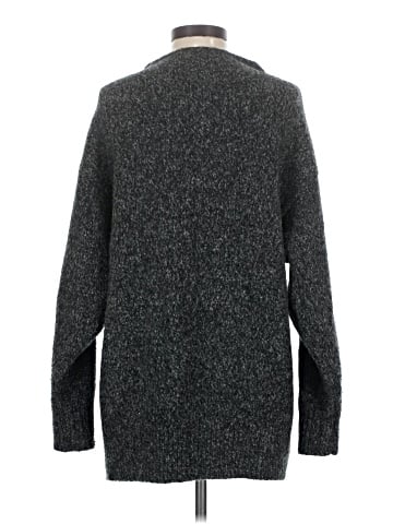Uniqlo Pullover Sweater (view 2)