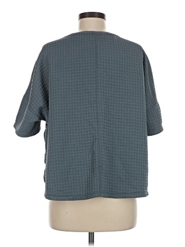 Max Studio Short Sleeve Top (view 2)
