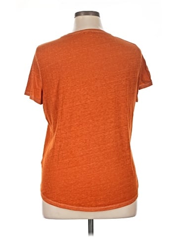 Maurices Short Sleeve T-Shirt (view 2)