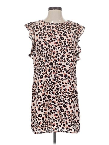 Cupcakes & Cashmere Casual Dress (view 1)