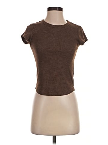 American Eagle Outfitters Short Sleeve T-Shirt (view 1)