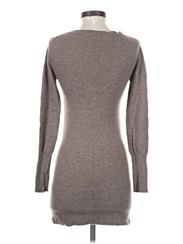 BCBGMAXAZRIA Long Sleeve Top (view 2)