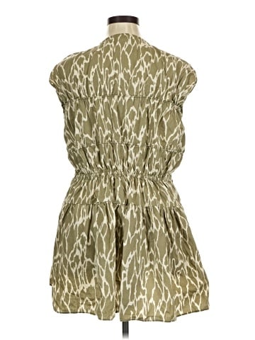 H&M Sleeveless Blouse (view 2)