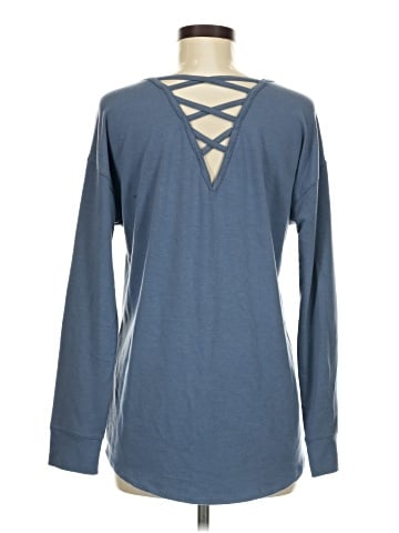 Danskin Now Long Sleeve Top (view 2)