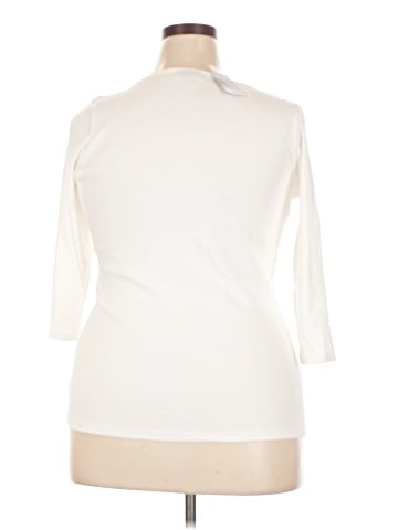 Torrid 3/4 Sleeve T-Shirt (view 2)