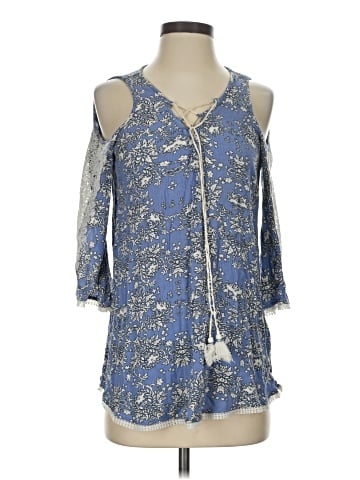 Democracy 3/4 Sleeve Blouse (view 1)