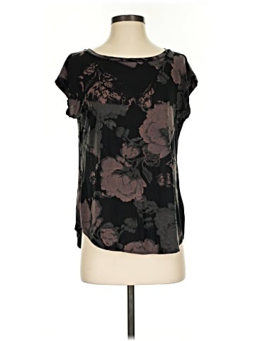 Wilfred Short Sleeve T-Shirt (view 1)
