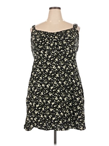 Old Navy Casual Dress (view 1)