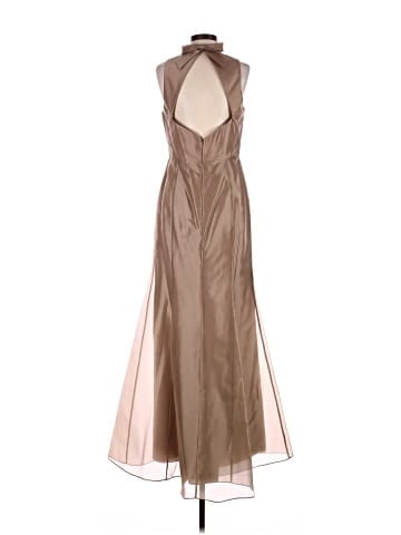 Thread Bridesmaid Cocktail Dress (view 2)