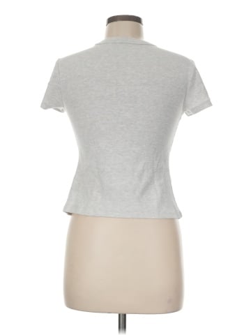 Old Navy Short Sleeve T-Shirt (view 2)