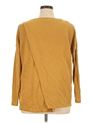 H by Bordeaux 3/4 Sleeve T-Shirt (view 2)