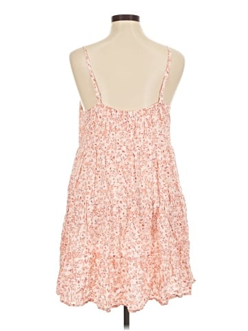 Old Navy Casual Dress (view 2)